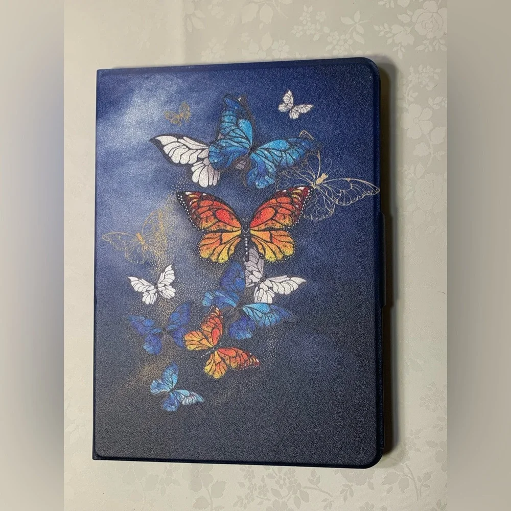NWOT iPad Case for 10th Generation, Auto Sleep/Wake